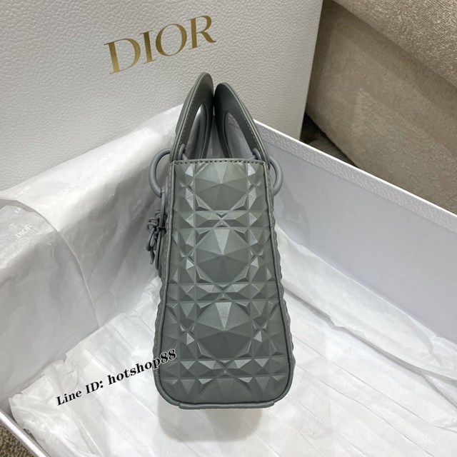 Dior專櫃2022新款lady女包 迪奧三格霧面系列啞光灰鑽石菱格lady手袋 fkd1350